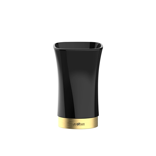 Tumbler Berdiri Bebas